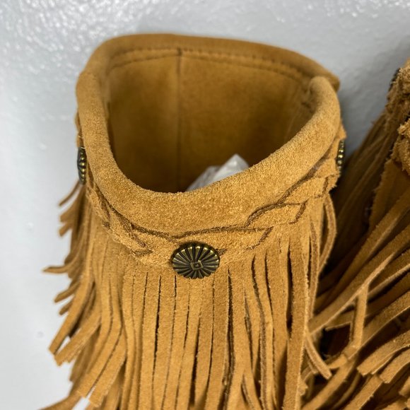 Minnetonka Womens 5 Layer Fringe Boot 1657T Size 6 - Picture 5 of 14
